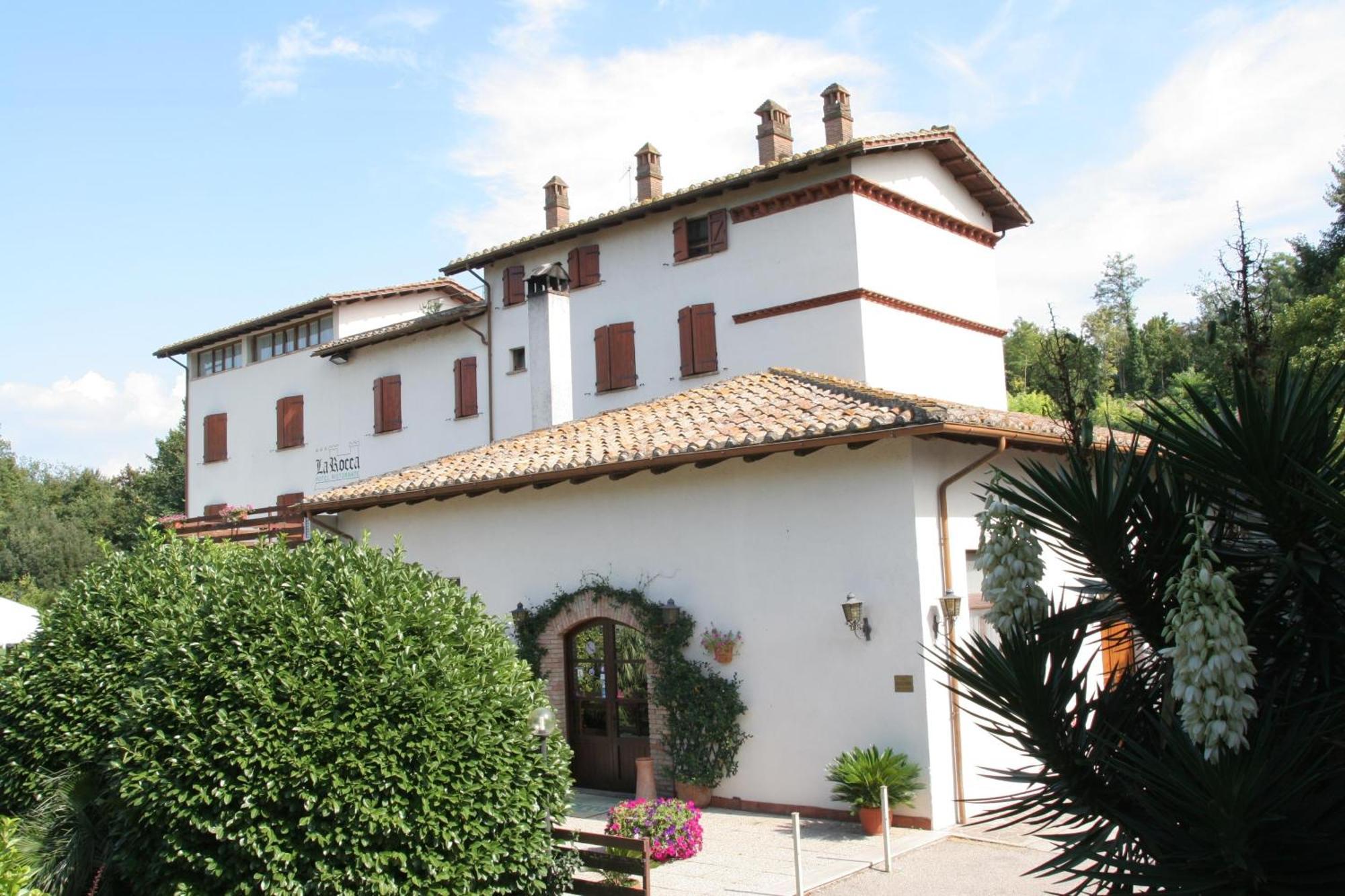Hotel La Rocca Narni Esterno foto