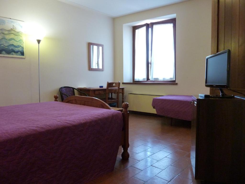 Hotel La Rocca Narni Camera foto